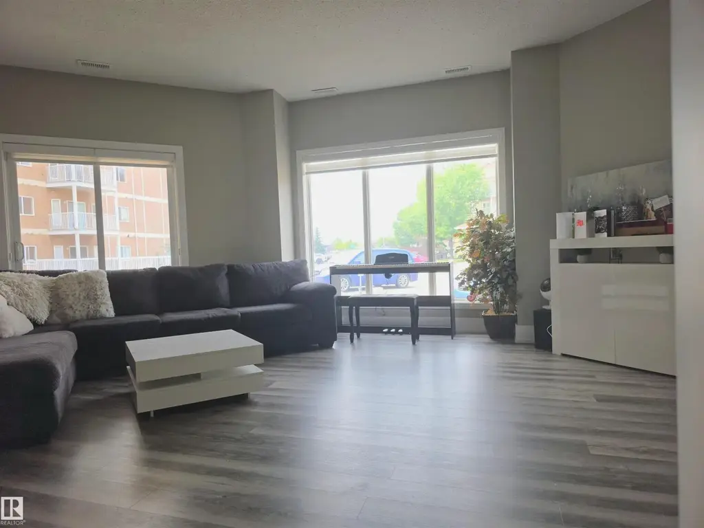#104 4312 139 Av Nw, Edmonton